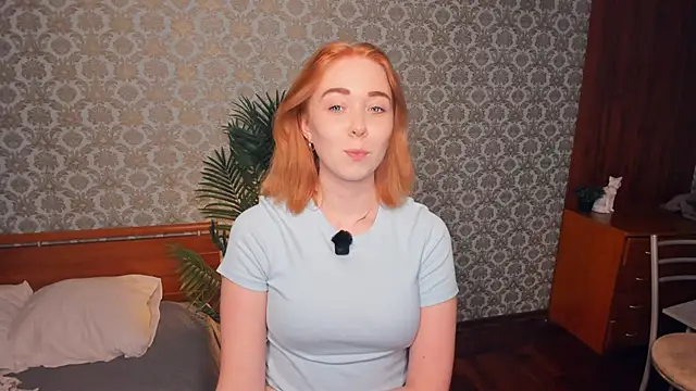 Snapshot of AddieOsler chatting on 2, 11, 2025 AddieOsler online show from 2, 11, 2025