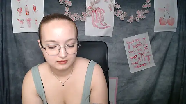 Snapshot of MissAriaa chatting on 15, 6, 2026 MissAriaa online show from 15, 6, 2026