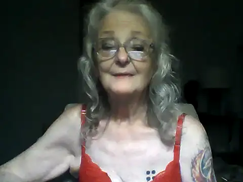 Snapshot of JoleneDelacroix chatting on 2, 11, 2025 JoleneDelacroix online show from 2, 11, 2025