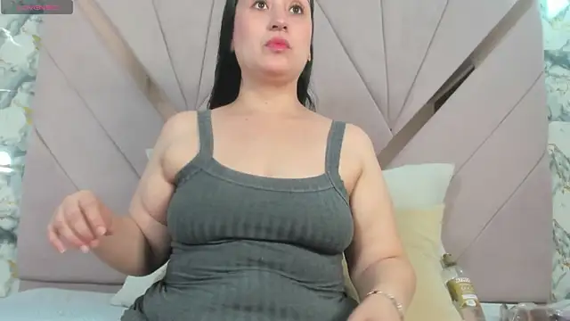Snapshot of naomy_sexy_ chatting on 11, 5, 2026 naomy sexy online show from 11, 5, 2026