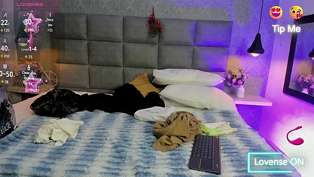 Luna Bella3 online show from 18, 12, 2025