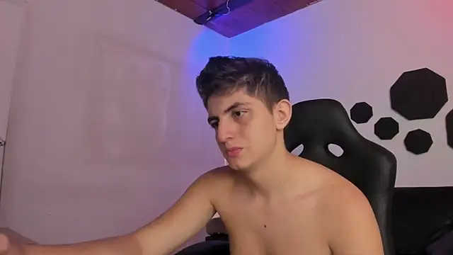 Snapshot of atilaepic chatting on 16, 6, 2026 atilaepic online show from 16, 6, 2026