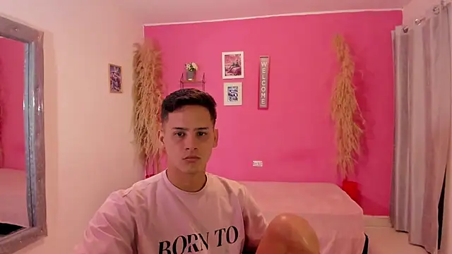 elmasmas01 online show from 14, 12, 2025