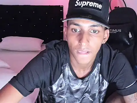 Andrea leo10 online show from 14, 1, 2026