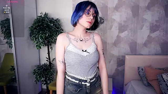 KellePourier online show from 16, 12, 2025