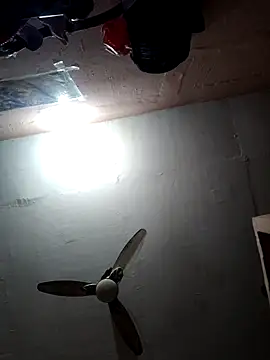 Snapshot of CUTE-GIRL-1 chatting on 22, 11, 2025 CUTE-GIRL-1 online show from 22, 11, 2025