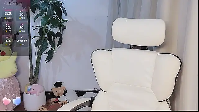 Snapshot of Tangt- chatting on 22, 12, 2025 Tangt- online show from 22, 12, 2025