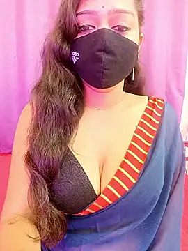 Snapshot of menaxi-baby7 chatting on 23, 12, 2025 menaxi-baby7 online show from 23, 12, 2025