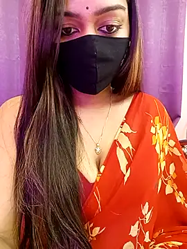 Snapshot of menaxi-baby7 chatting on 7, 1, 2026 menaxi-baby7 online show from 7, 1, 2026