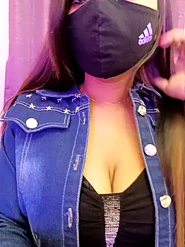 Snapshot of menaxi-baby7 chatting on 11, 1, 2026 menaxi-baby7 online show from 11, 1, 2026