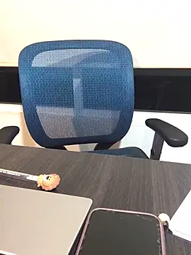 Evil kitty6 online show from 5, 12, 2025