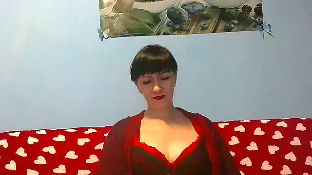 Snapshot of IffetLove42 chatting on 30, 11, 2025 IffetLove42 online show from 30, 11, 2025