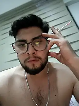 Mstfaavan64 online show from 16, 4, 2026