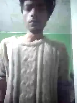 Snapshot of Luckysucks chatting on 2, 11, 2025 Luckysucks online show from 2, 11, 2025