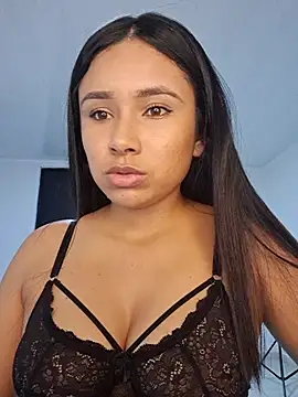 DollyRouse online show from 22, 11, 2025