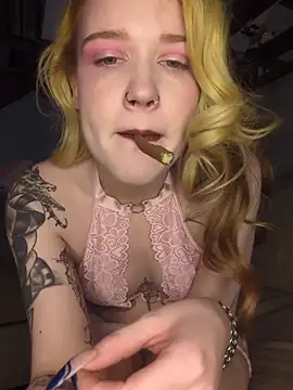 mattiethebaddieee online show from 5, 2, 2026