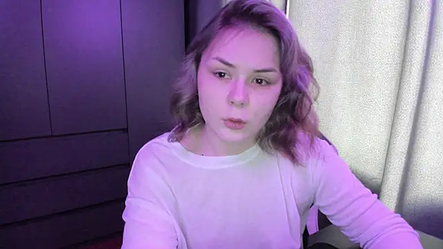 sophia lix online show from 16, 12, 2025