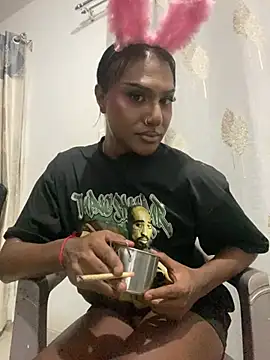 TransGirlBankrollBarbie online show from 13, 1, 2026