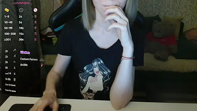 Snapshot of _Alisa_Allison_ chatting on 28, 10, 2025 Alisa Allison online show from 28, 10, 2025