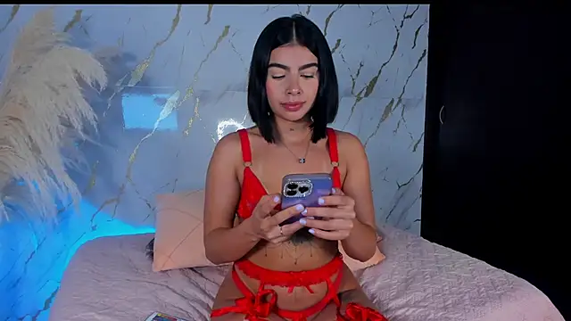 Snapshot of Julig01 chatting on 22, 11, 2025 Julig01 online show from 22, 11, 2025