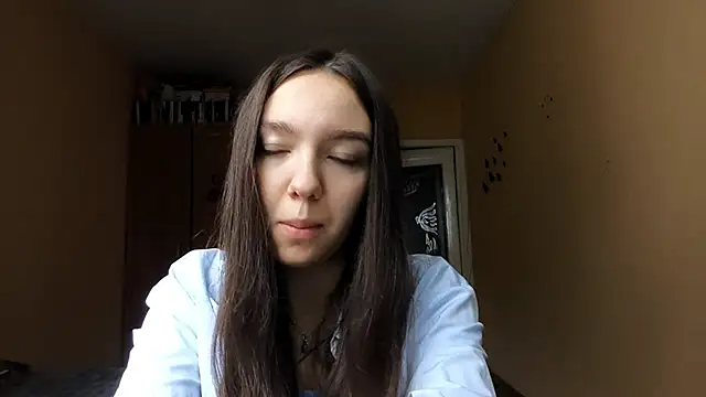 Snapshot of Kimixoo chatting on 7, 11, 2025 Kimixoo online show from 7, 11, 2025