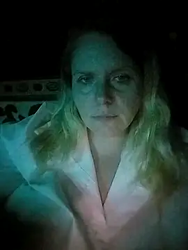 Snapshot of Lana-murr chatting on 8, 3, 2026 Lana-murr online show from 8, 3, 2026