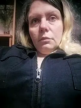 Snapshot of Lana-murr chatting on 10, 3, 2026 Lana-murr online show from 10, 3, 2026