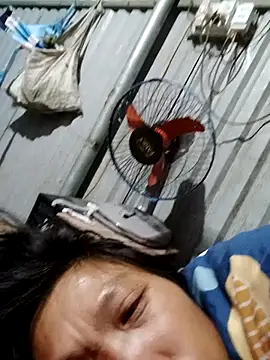 bella-la online show from 21, 12, 2025