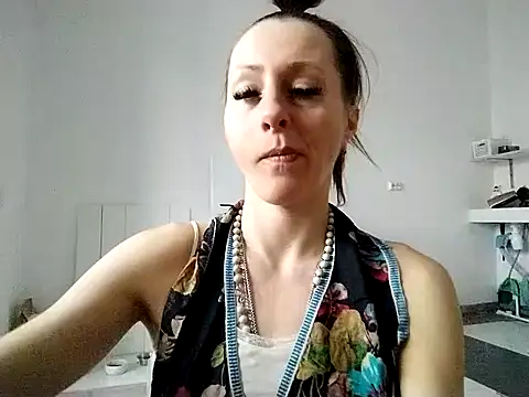 Snapshot of Anneta280671 chatting on 19, 1, 2026 Anneta280671 online show from 19, 1, 2026