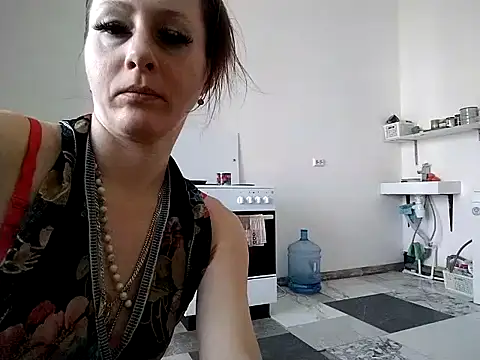 Anneta280671 online show from 10, 3, 2026