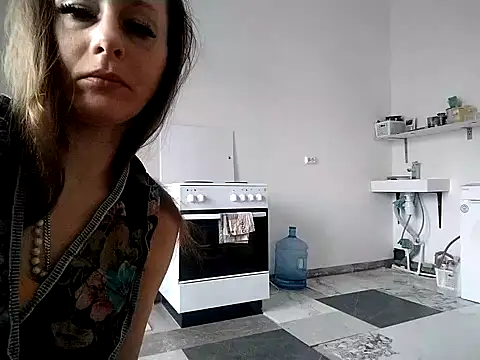 Anneta280671 online show from 9, 4, 2026