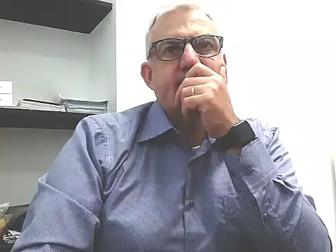 Snapshot of Diegoriv71 chatting on 27, 10, 2025 Diegoriv71 online show from 27, 10, 2025