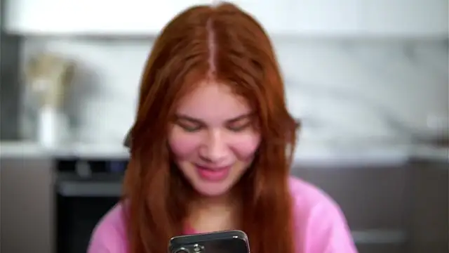 YettaCalabria online show from 2, 12, 2025