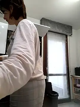 Piediniecollant online show from 9, 1, 2026