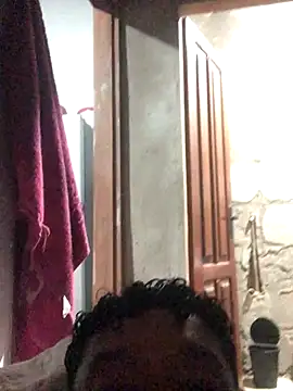 Snapshot of Ralf2011 chatting on 25, 11, 2025 Ralf2011 online show from 25, 11, 2025