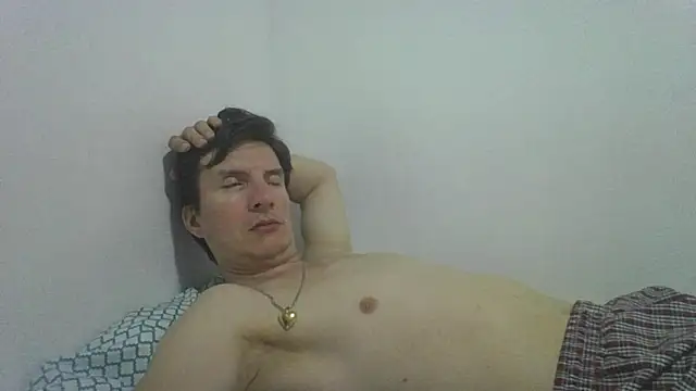 carliesexyman online show from 4, 12, 2025