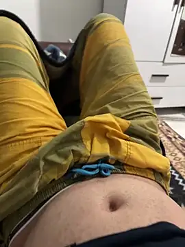 Snapshot of Hernann19 chatting on 19, 12, 2025 Hernann19 online show from 19, 12, 2025