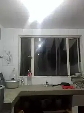 Snapshot of Adelgey-Michell chatting on 28, 11, 2025 Adelgey-Michell online show from 28, 11, 2025