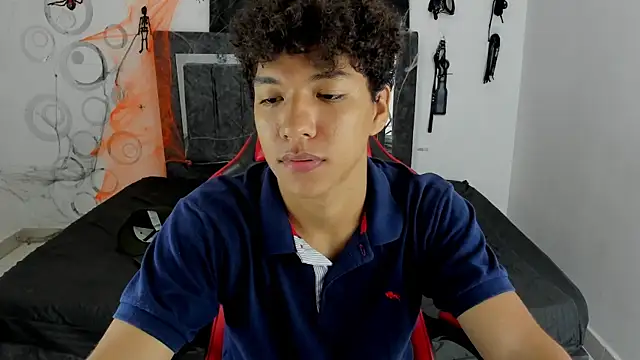 Snapshot of Maximiliano_Khalil chatting on 30, 10, 2025 Maximiliano Khalil online show from 30, 10, 2025