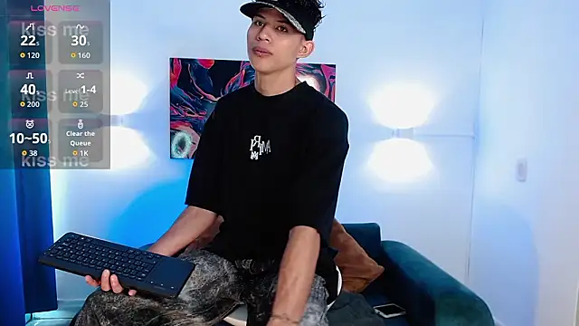 KamiSuarez online show from 18, 2, 2026