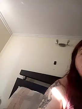 Snapshot of SofiBelluccix chatting on 4, 11, 2025 SofiBelluccix online show from 4, 11, 2025