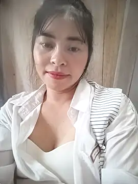 Snapshot of Bamboo-niee123 chatting on 13, 11, 2025 Bamboo-niee123 online show from 13, 11, 2025