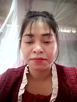 Snapshot of Bamboo-niee123 chatting on 13, 11, 2025 Bamboo-niee123 online show from 13, 11, 2025