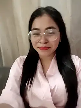 Snapshot of Bamboo-niee123 chatting on 14, 4, 2026 Bamboo-niee123 online show from 14, 4, 2026