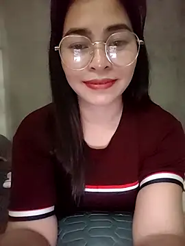 Bamboo-niee123 online show from 8, 5, 2026