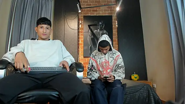 Jack and Joes online show from 6, 11, 2025