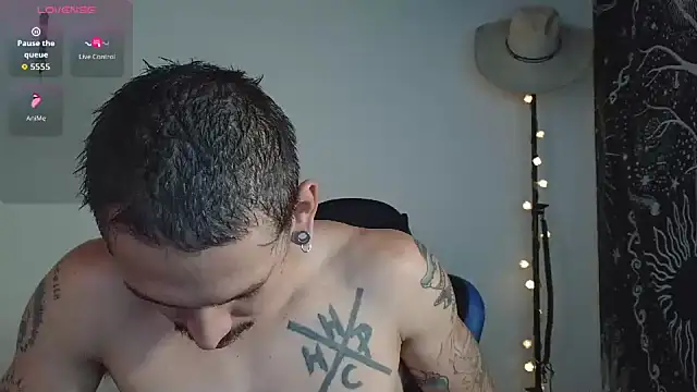 Snapshot of mateos6_6 chatting on 10, 11, 2025 mateos6 6 online show from 10, 11, 2025