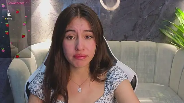 Snapshot of Nikka_Tx chatting on 17, 12, 2025 Nikka Tx online show from 17, 12, 2025