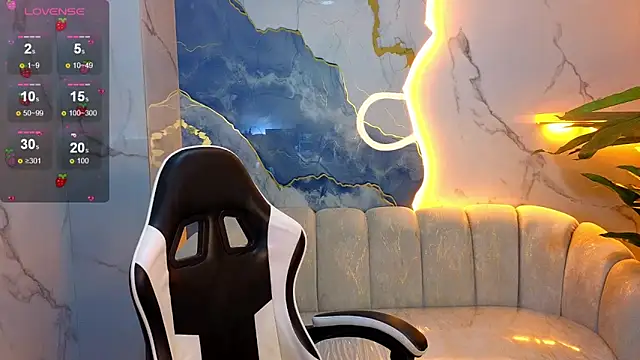 Snapshot of Nikka_Tx chatting on 10, 1, 2026 Nikka Tx online show from 10, 1, 2026