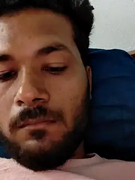 Snapshot of Damiaan_67 chatting on 6, 11, 2025 Damiaan 67 online show from 6, 11, 2025